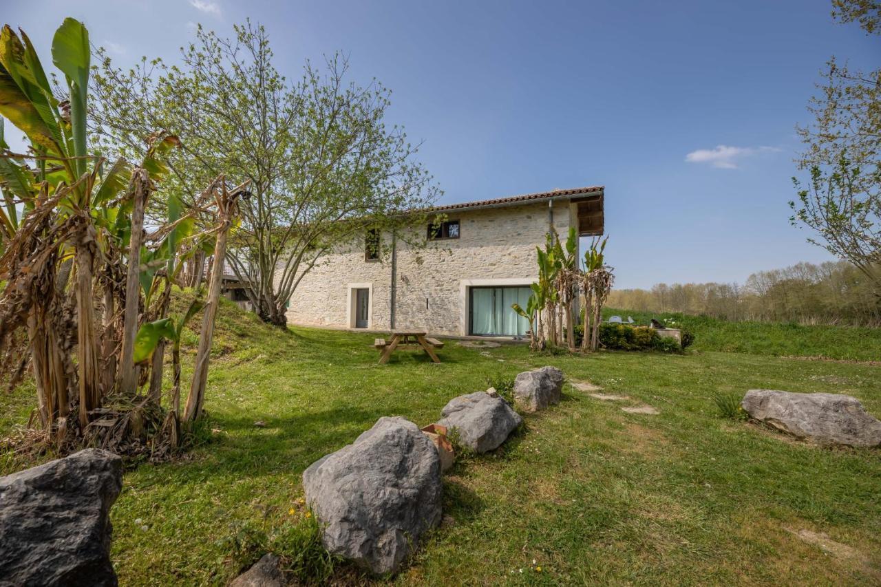 Gite Le Moulin Pocheluberry Bidache Екстериор снимка